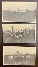n. 3 Foto (cm 11x6.5) Giovani goliardi (?) clerici vagantes (?) con Dante, 1930 comprar usado  Enviando para Brazil