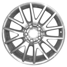 Roda de alumínio prata clara cortada e pintada com flange usada 17 x 7 1K0601025AN8Z8 comprar usado  Enviando para Brazil