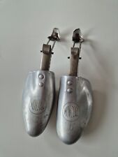 Pair metal shoes d'occasion  Expédié en Belgium