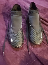 Boys soccer shoe for sale  Sweet Valley