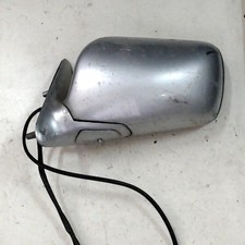 Specchietto retrovisore sinist usato Specchietto retrovisore sinist usato  Italia