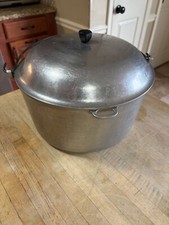 Vintage majestic aluminum for sale  High Point