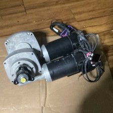Par de motores de tração para cadeira de rodas Permobile M3 esquerda e direita com caixa de câmbio comprar usado  Enviando para Brazil