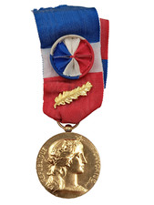 F18 2025 médaille d'occasion  Saint-Jean-en-Royans