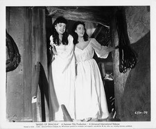 Brides dracula photo d'occasion Brides dracula photo d'occasion  Prades
