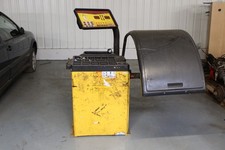 wheel balancer for sale wheel balancer for sale LEDBURY