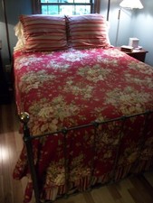 nice queen sized bed for sale nice queen sized bed for sale Leicester