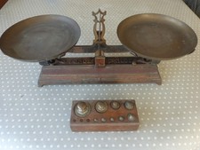 Ancienne balance roberval d'occasion  Cloyes-sur-le-Loir