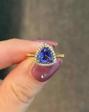 Anel de noivado Trillion ouro amarelo 18K diamante tanzanita natural 1,17 quilate tamanho 7, usado comprar usado  Enviando para Brazil