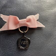 Broche pin parfum d'occasion  Le Plessis-Trévise