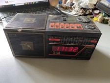 Radio réveil clip d'occasion  La Ferté-Gaucher
