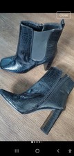 Vous size black for sale  PULBOROUGH