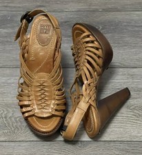 Sandálias salto plataforma tamanco Huarache couro trançado camelo bronzeado Frye Joy tamanho 6,5B comprar usado  Enviando para Brazil