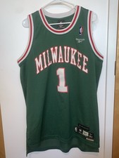 Milwaukee bucks jersey for sale  Walnut Creek
