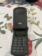 Celular flip antigo MOTOROLA StarTAC celular não testado comprar usado  Enviando para Brazil