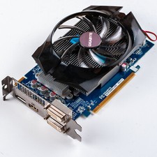 Usado, Placa de Vídeo Gigabyte Radeon R7 260X 2GB GDDR5 PCIe x16 AMD GCN GV-R726XOC-2GD comprar usado  Enviando para Brazil