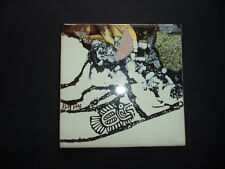 Telha Modernista Portuguesa João Abel Manta - Viuva Lamego comprar usado Telha Modernista Portuguesa João Abel Manta - Viuva Lamego comprar usado  Enviando para Brazil