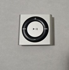 Apple iPod Shuffle 4ª geração prata (2 GB) com cabo de carregamento e fones de ouvido comprar usado Apple iPod Shuffle 4ª geração prata (2 GB) com cabo de carregamento e fones de ouvido comprar usado  Enviando para Brazil