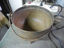 Ancien petit chaudron d'occasion  Saint-André-de-Cubzac