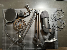 Microfone Yeti azul preto suporte de braço boom filtro pop suporte de choque sem caixa não usado  comprar usado Microfone Yeti azul preto suporte de braço boom filtro pop suporte de choque sem caixa não usado  comprar usado  Enviando para Brazil