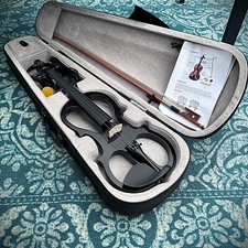 Violino elettrico full usato Violino elettrico full usato  Spedire a Italy