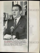 1967 Press Photo Senador Vance Hartke de Indiana em conferência de imprensa Washington comprar usado  Enviando para Brazil