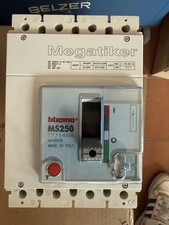 Bticino megatiker ms250 usato  Verona