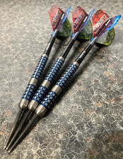 Winmau blue 25gram for sale Winmau blue 25gram for sale  SEVENOAKS