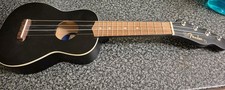 Fender venice soprano for sale  HULL