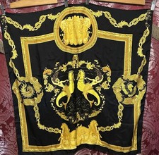 Lenço Atelier Versace seda grande 86cm 33′′ logotipo preto amarelo comprar usado  Enviando para Brazil