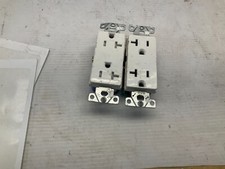 Set outlet decora for sale  North Brunswick