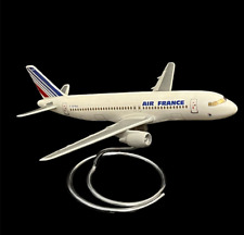 Maquette air airbus d'occasion  Dreux