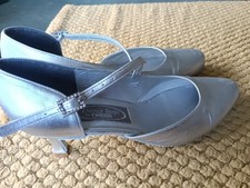 Freed london sz.6 for sale  LINCOLN