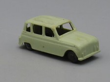 Voiture renault grise d'occasion  Brienne-le-Château