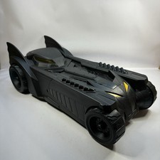 Spin Master 16” Batman Batmóvel Carro de Brinquedo Compatível com a maioria dos bonecos 12” DC Comics Preto comprar usado Spin Master 16” Batman Batmóvel Carro de Brinquedo Compatível com a maioria dos bonecos 12” DC Comics Preto comprar usado  Enviando para Brazil
