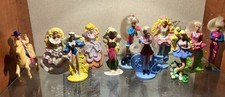 Lot poupées barbie d'occasion  Saint-Leu-la-Forêt