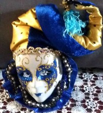 Masque vénitien polymère d'occasion  Le Blanc-Mesnil