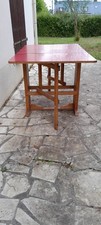 Table pliante rouge d'occasion  Noyal-Châtillon-sur-Seiche