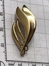 Blatt brosche 333 gebraucht kaufen  Trunkelsberg