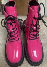 New pink patent for sale  PRENTON