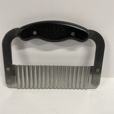 Pampered chef crinkle for sale  Hartland