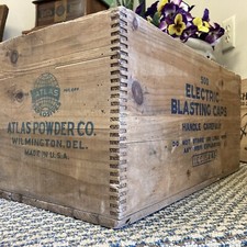 Vintage explosives crate for sale  Oostburg