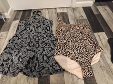 Women swimming costumes for sale  DISS