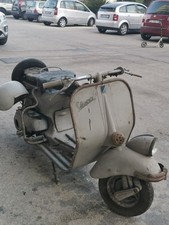Vespa faro basso usato  Siracusa