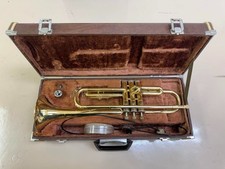 Trompete YAMAHA YTR-236 com estojo rígido iniciante pistão dourado Japão comprar usado  Enviando para Brazil