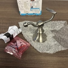 Gancho de roupão duplo MOEN resistente a manchas níquel escovado DN8203BN, usado comprar usado Gancho de roupão duplo MOEN resistente a manchas níquel escovado DN8203BN, usado comprar usado  Enviando para Brazil