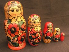 Poupées russes matriochkas d'occasion  Montignac