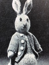 Vt001 knitting pattern for sale  CROOK