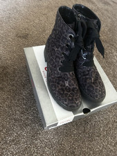 Women ara leopard for sale  DONCASTER