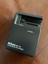 Caricabatteria originale nikon usato  Zignago